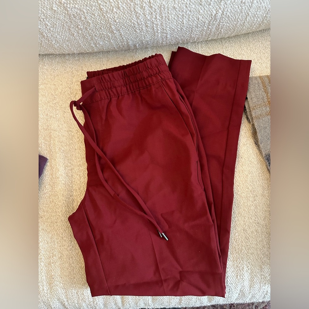 NWT XXS Banana Republic Maroon Burgundy Tie Pants - soft and great for work!